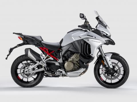 Vuosimallin 2022 Ducati Multistrada V4.