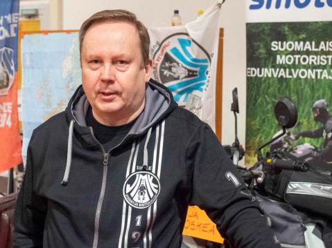 Jari Kielinen kertoi olevansa tyytyväinen Jyväskylässä toteutettuun Keski-Suomen mp-näyttelyyn. 