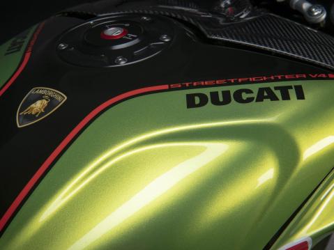 Ducati Streetfighter V4 Lamborghini.