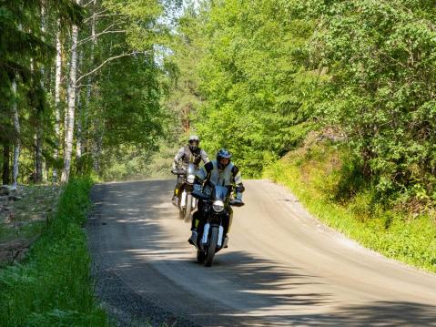 Husqvarna 901 Norden Motouutisten koeajossa.