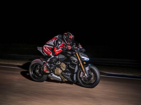 Ducati Streetfighter V4 S