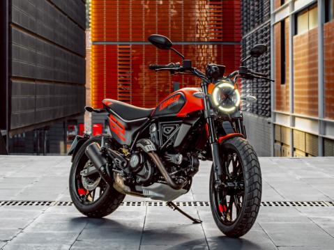 Ducati Scrambler Full Throttle