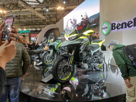 Benellin uusi adventuremalli TRK 800 2023.