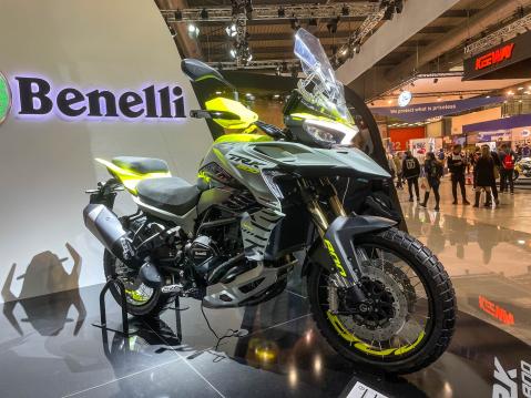 Benellin uusi adventuremalli TRK 800 2023.