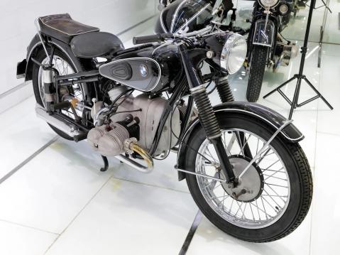 1952 BMW R68.