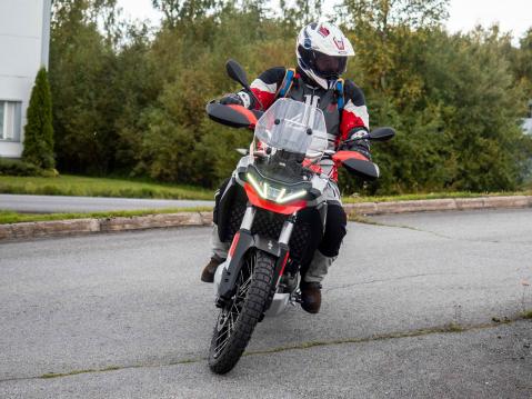 Aprilia Tuareg 660