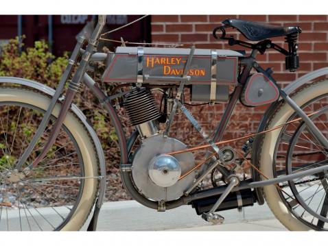 1908 Harley-Davidson Strap Tank.