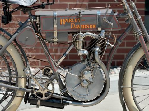 1908 Harley-Davidson Strap Tank.