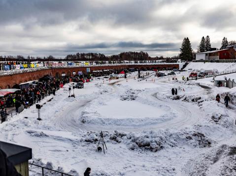 Rata Bastionin suojissa muurilta katsottuna.