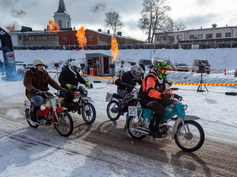 Vakiomopojen B-finaali.