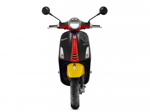 Disney Mickey Mouse Edition by Vespa.