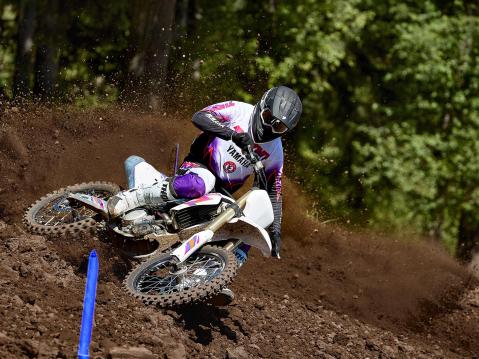 Uusi 2024 Yamaha YZ250F