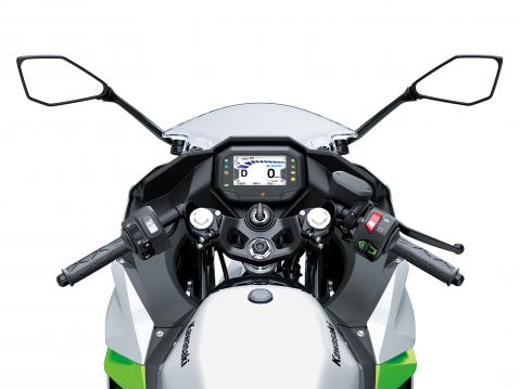 Kawasaki Ninja e-1.