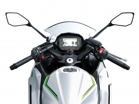 Kawasaki Ninja 7 Hybrid.