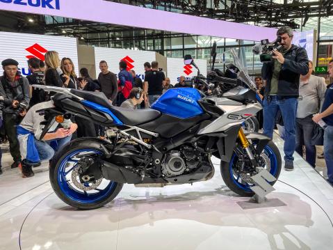 Suzuki GSX-8R