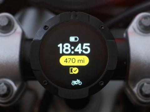 Beeline Moto II näytölle voi valita myös muuta informaatiota.