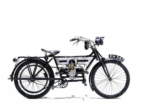 Kohde numero 261: 1911 Douglas 2¾hp Model D.