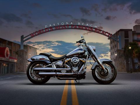 Harley-Davidson Fat Boy Gray Ghost.