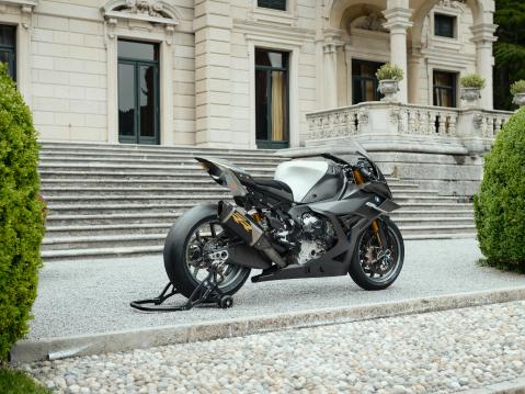 BMW Motorrad Concept RR