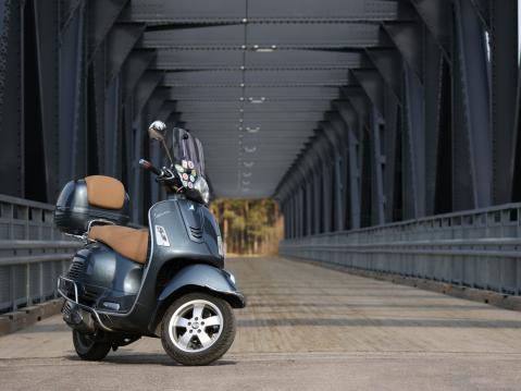 Vespa GTS 300 -17 Voikkaalla.