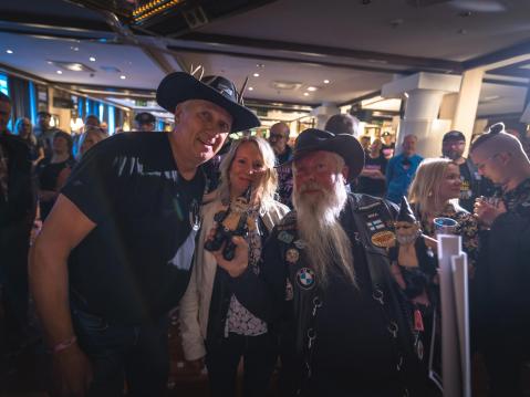 Erkki Ripatti kuvassa vasemmalla. Kuva Juha Kauppinen / Jänkhällä Jytisee.
