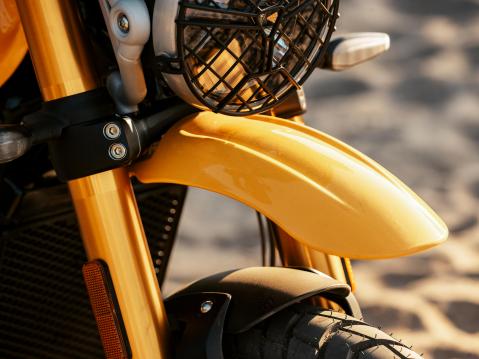 Triumph Scrambler 400 XC 2025.