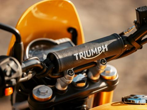 Triumph Scrambler 400 XC 2025.