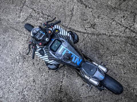 BMW R 1300 R Titan -custom.