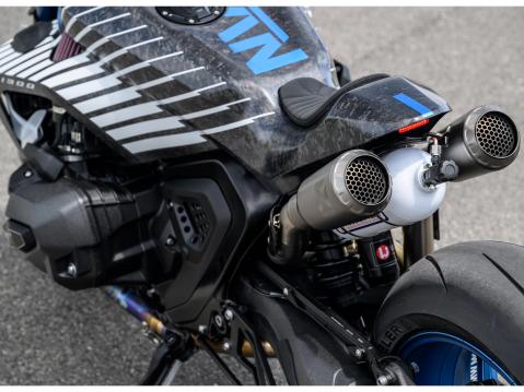 BMW R 1300 R Titan -custom.