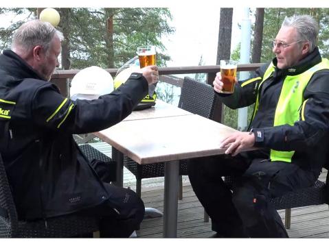 Ansaitut virvokkeet ajopäivän jälkeen.
