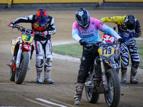 Saku Purtilo kisaamassa Kroatiassa. Kuva Burt Racing.