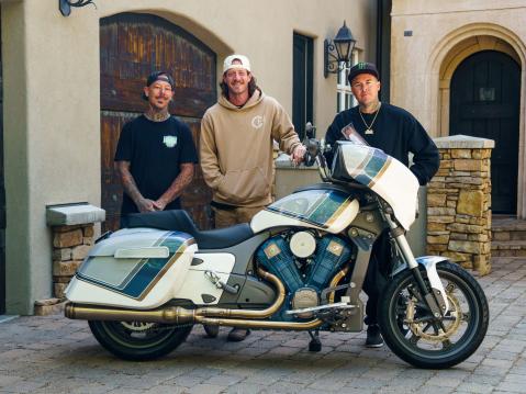 Forever Radin kantrilaulaja Tyler Hubbardille kustomoima uniikki Indian Chieftain PowerPlus.