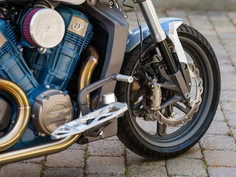 Forever Radin kantrilaulaja Tyler Hubbardille kustomoima uniikki Indian Chieftain PowerPlus.