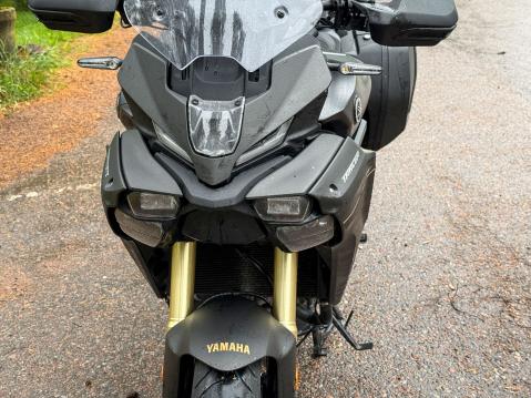 Yamaha Tracer 9GT Y-AMT 2025. Matriisivalot.