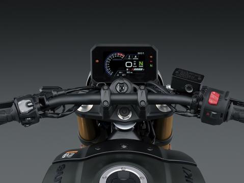 Suzuki GSX-8T.