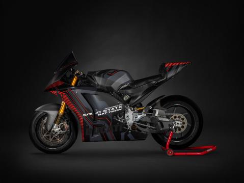 Ducati V21L 