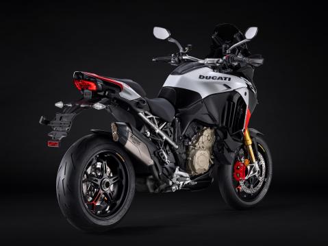 2026 Ducati Multistrada V4 RS.