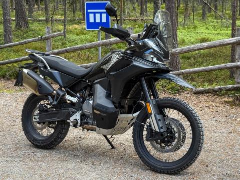CFMoto 800 MT-X