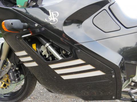 Wankel-moottorinen Norton F1 vuosimallia 1990.