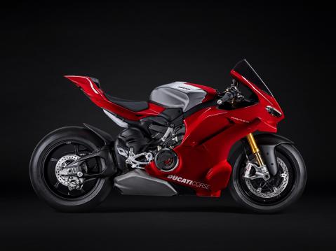 Ducati Panigale V4 R vuosimallia 2026.