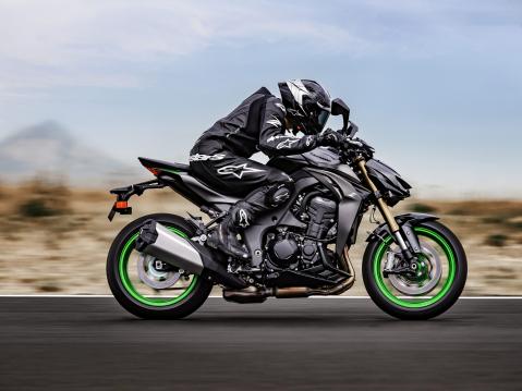 Uusittu Kawasaki Z1100 nakumalli vuodelle 2026.