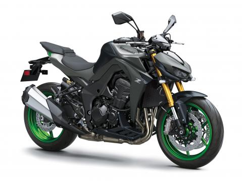 Uusittu Kawasaki Z1100 nakumalli vuodelle 2026.