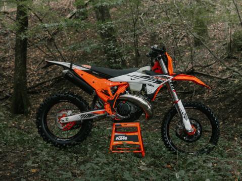 2026 KTM 300 EXC Hardenduro.