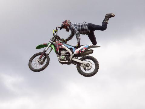 Stunt Freaks Team hyppyshow Kuopion MP-messuilla 2015.