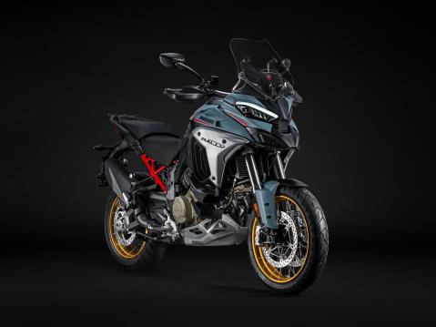 Ducati V4 Multistrada Rally vuosimallia 2026.