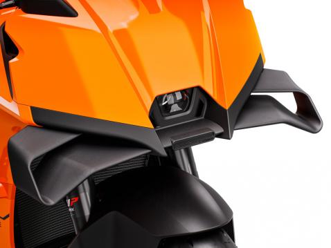 KTM 990 RC R 2026.