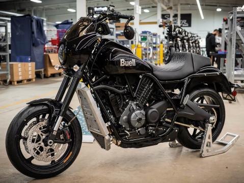Buell Super Cruiser. Tuotantoversio vuosimallia 2026.