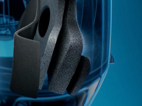 Cardo Beyond GTS. Pehmusteiden kerroksellisuutta.