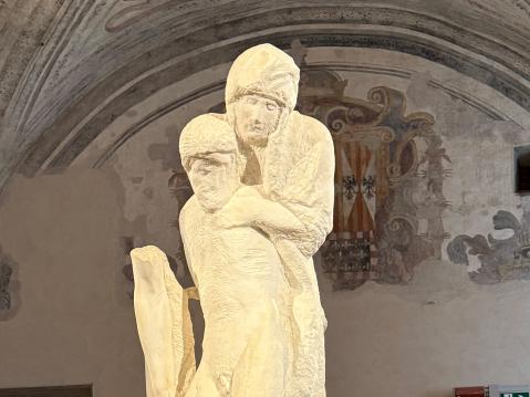 Rondanini Pietà jäi Michelangelon viimeiseksi työksi.