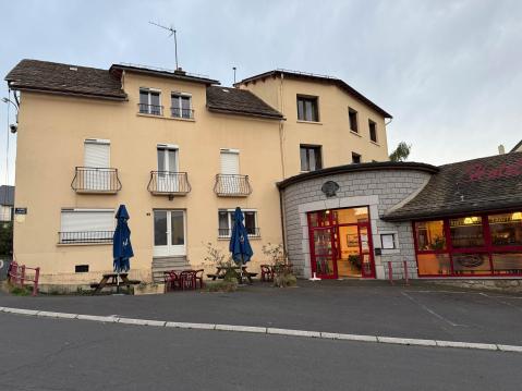 Hôtel Restaurant Prunières.